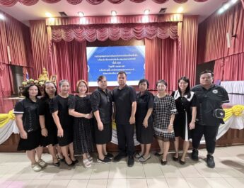 คณะผู้บริหารสถานศึกษาพร้อมด้วยคณะครูหัวหน้าฝ่ายงานเข้าร่วมการประชุมคณะกรรมการประสานวิชาการการจัดการศึกษาท้องถิ่น เทศบาลนครนครสวรรค์ ครั้งที่ 1/2569