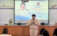 ผู้บริหารสถานศึกษา คณะครู ร่วมกันต้อนรับ นายอัครวัตน์ โชคทวีวัฒนกุล ตำแหน่งครู วิชาเอกคณิตศาสตร์ ในโอกาสเข้าปฏิบัติหน้าที่